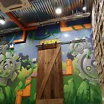Iron Inn